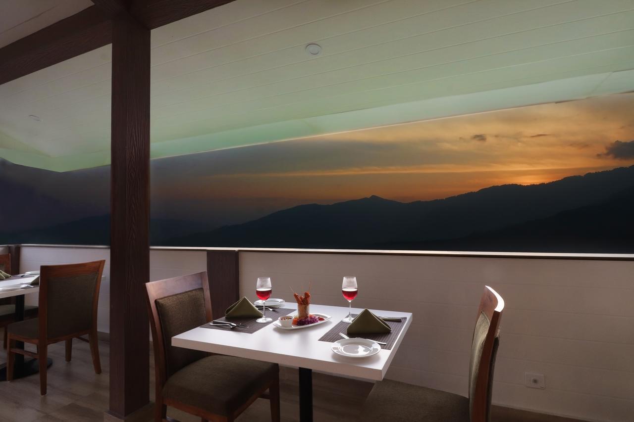The Denzong Shangrila Gangtok Zewnętrze zdjęcie